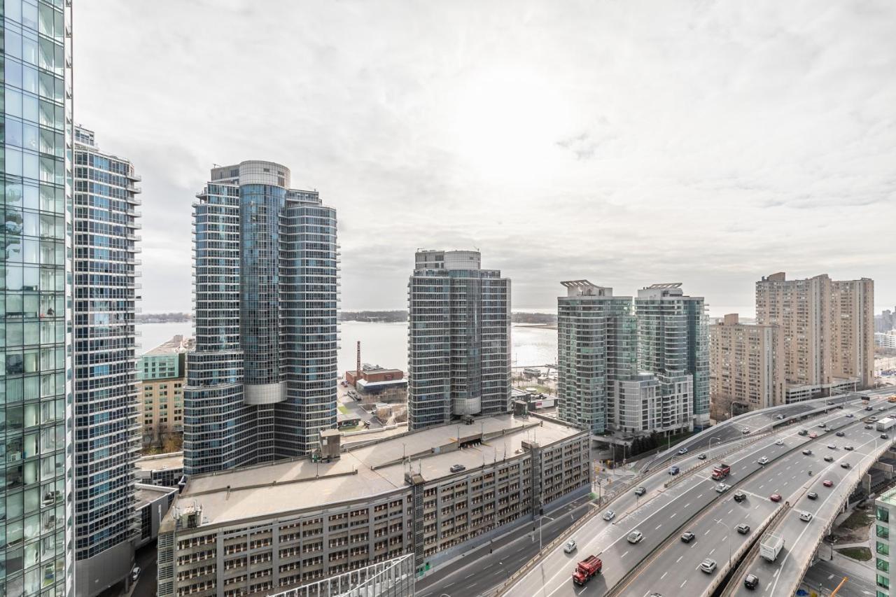 Marvelous Apartments In The Heart Of Торонто Екстер'єр фото