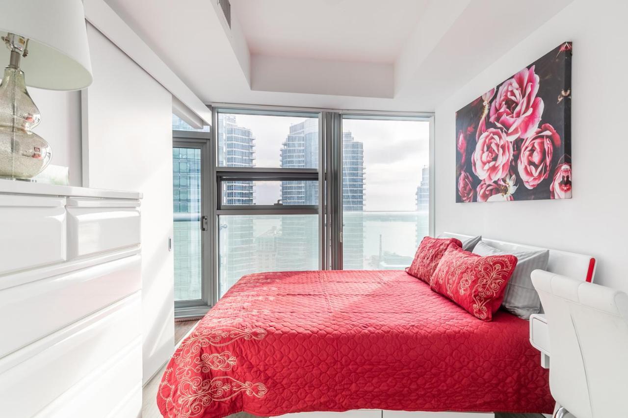 Marvelous Apartments In The Heart Of Торонто Екстер'єр фото