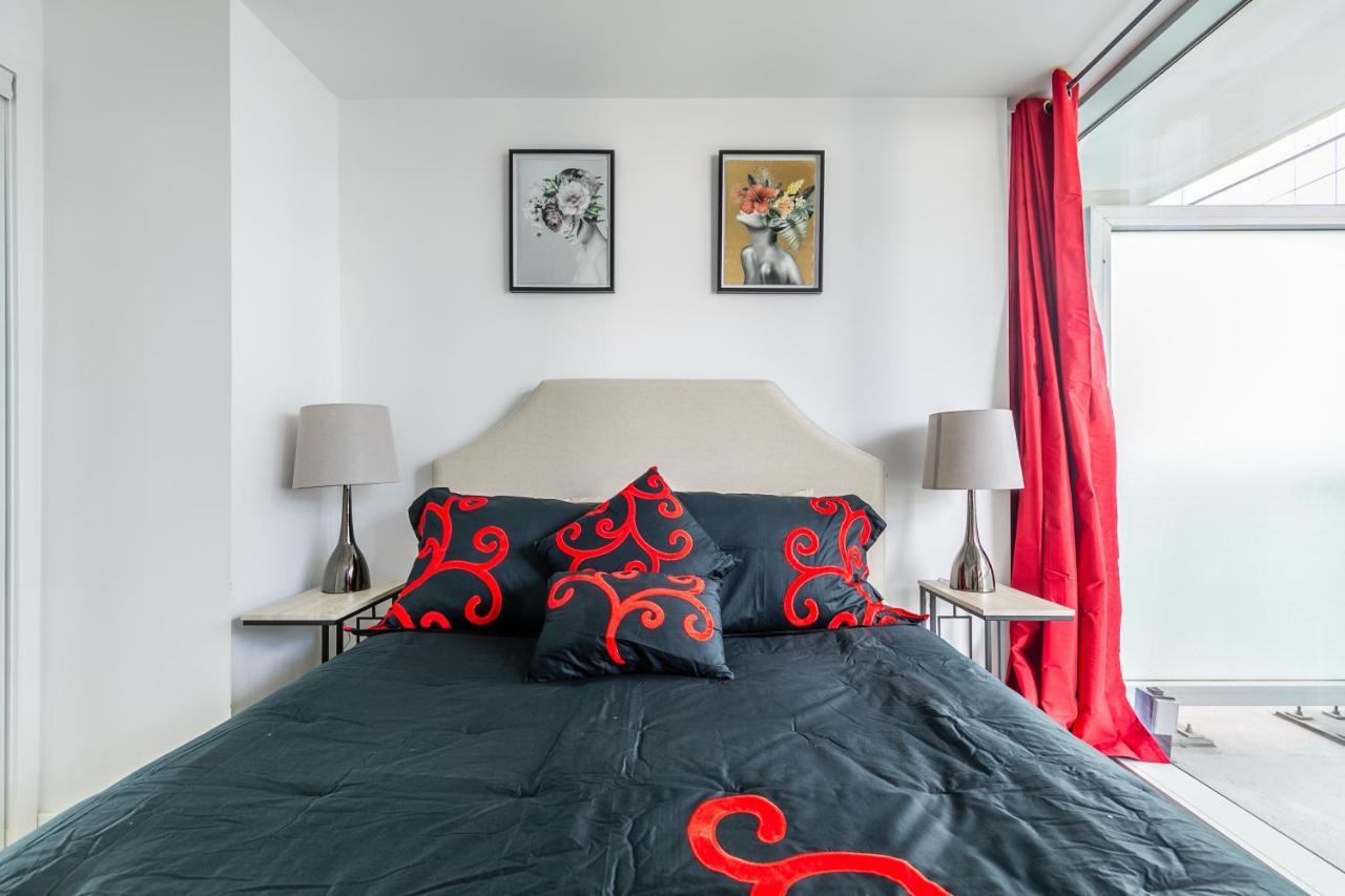 Marvelous Apartments In The Heart Of Торонто Екстер'єр фото