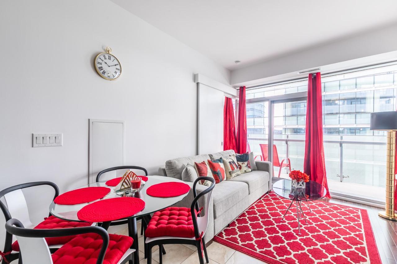Marvelous Apartments In The Heart Of Торонто Екстер'єр фото