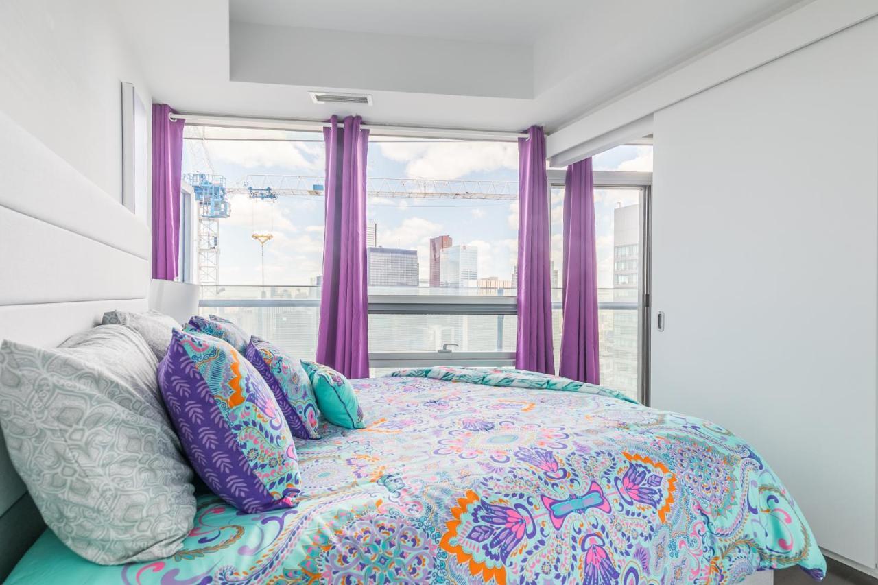 Marvelous Apartments In The Heart Of Торонто Екстер'єр фото
