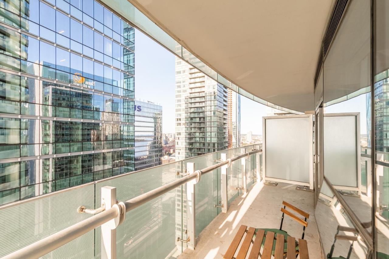 Marvelous Apartments In The Heart Of Торонто Екстер'єр фото