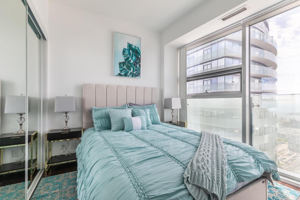 Marvelous Apartments In The Heart Of Торонто Екстер'єр фото