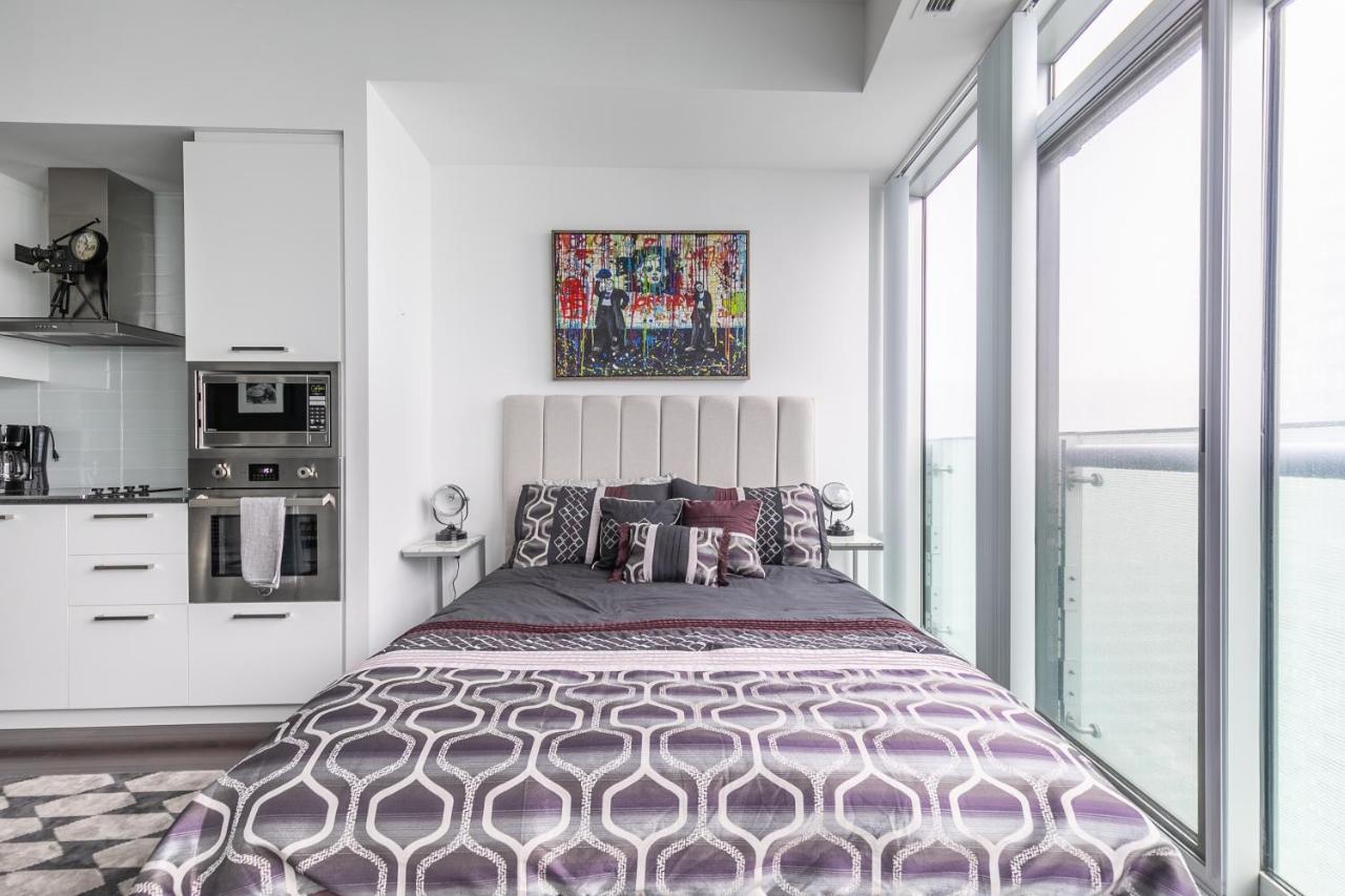 Marvelous Apartments In The Heart Of Торонто Екстер'єр фото